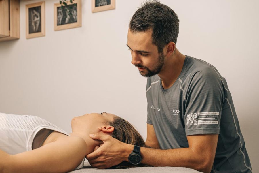 Lucas Laschober, Referent für den Lehrgang Anatomie an der Tristyle Academy